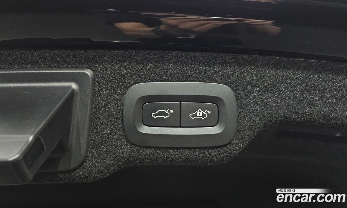 Volvo S90 фото 31