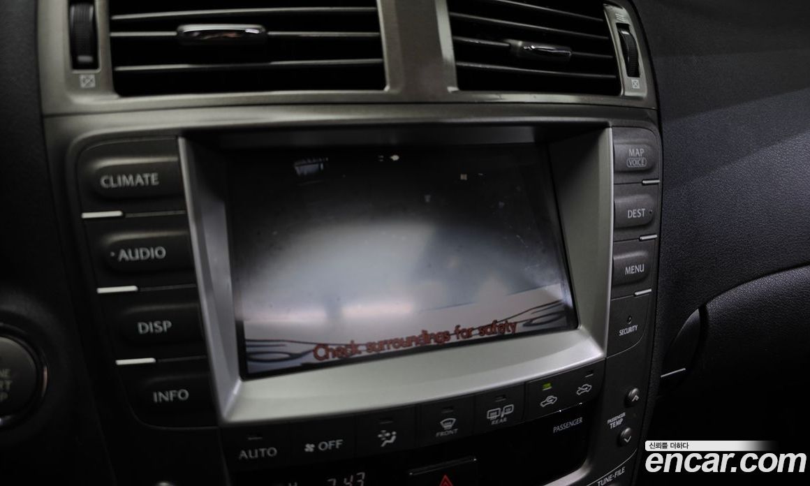 Lexus IS250 фото 14