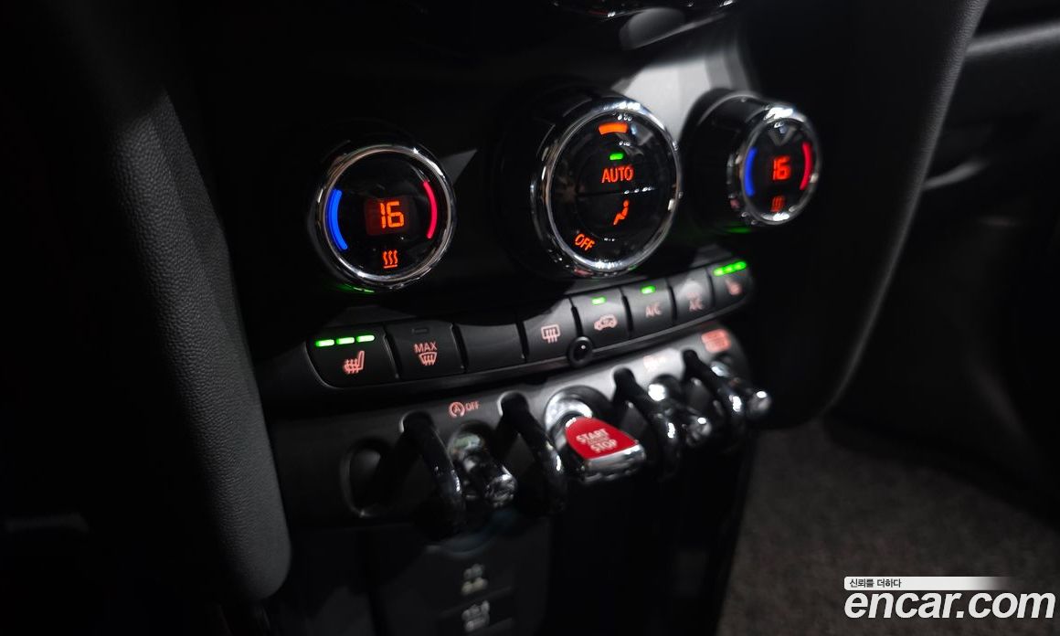 Mini Cooper фото 15