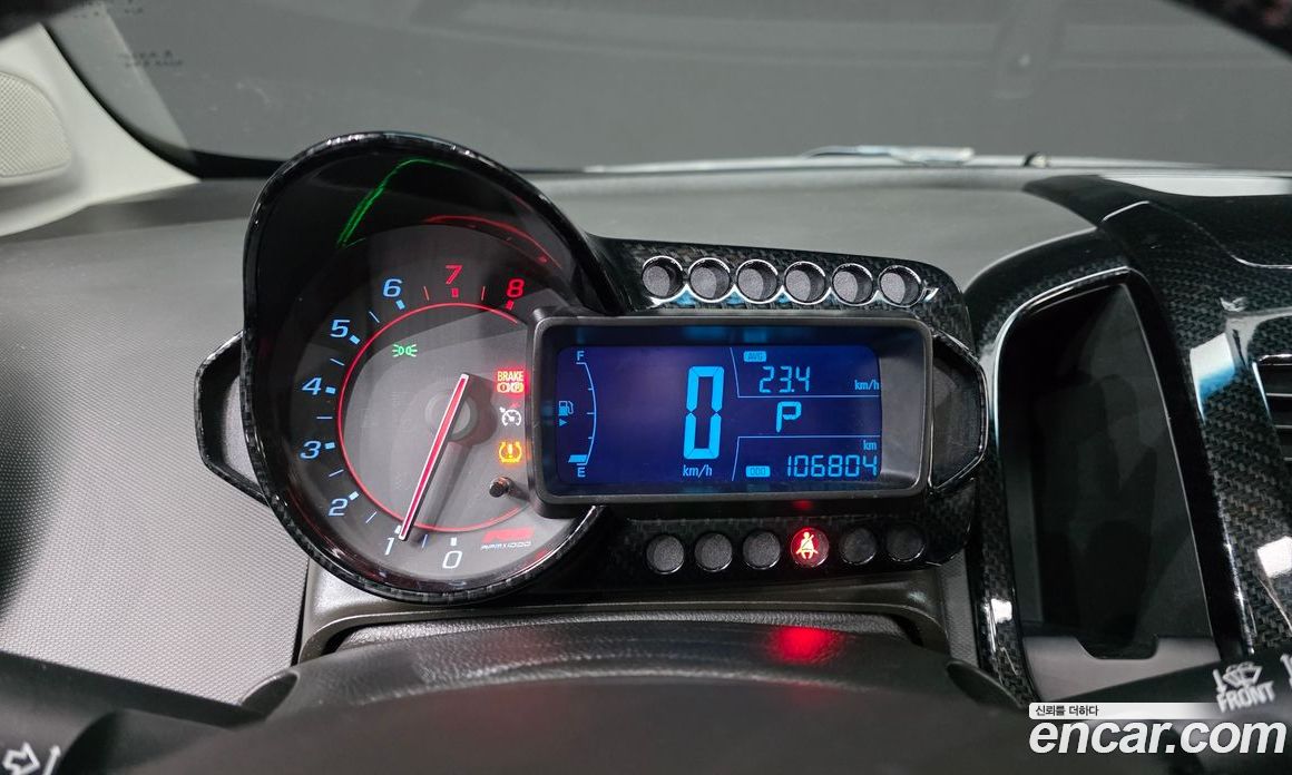 Chevrolet (GM Daewoo) Aveo Hatchback фото 8