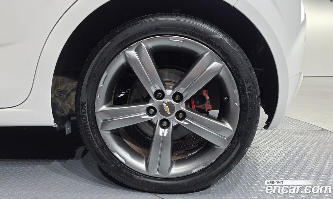 Chevrolet (GM Daewoo) Aveo Hatchback фото 21