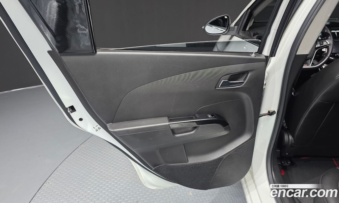 Chevrolet (GM Daewoo) Aveo Hatchback фото 25