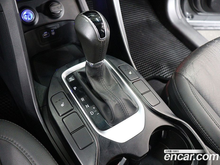 Hyundai Santa Fe The Premium фото 9