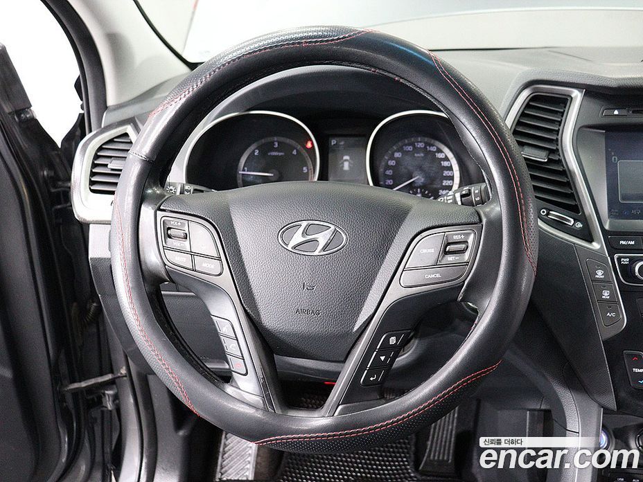 Hyundai Santa Fe The Premium фото 14