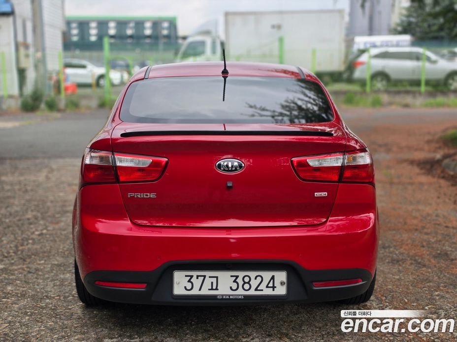 Kia Pride 3rd Gen фото 6