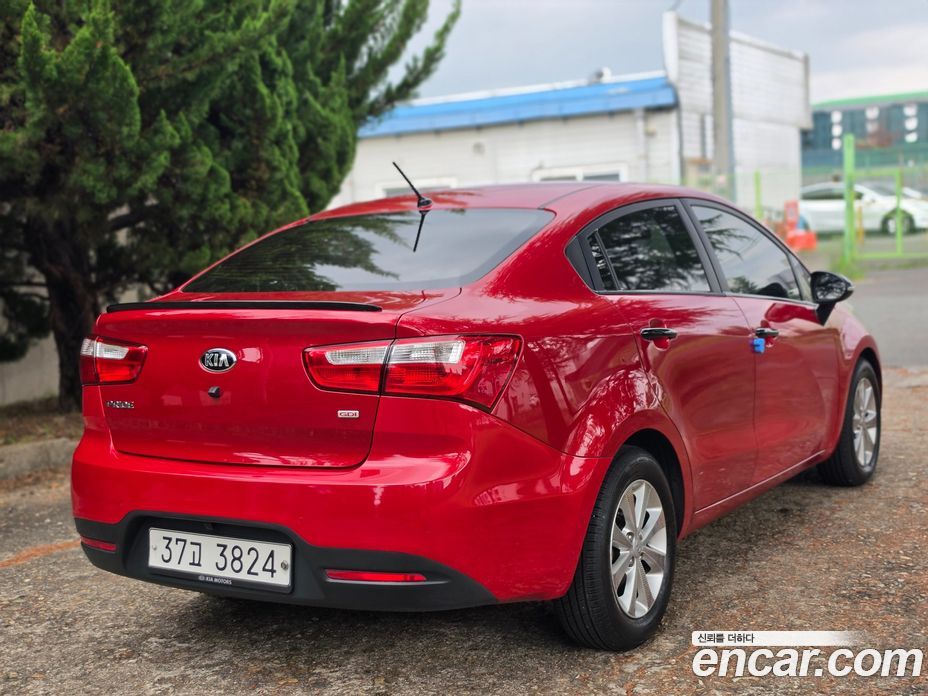 Kia Pride 3rd Gen фото 7