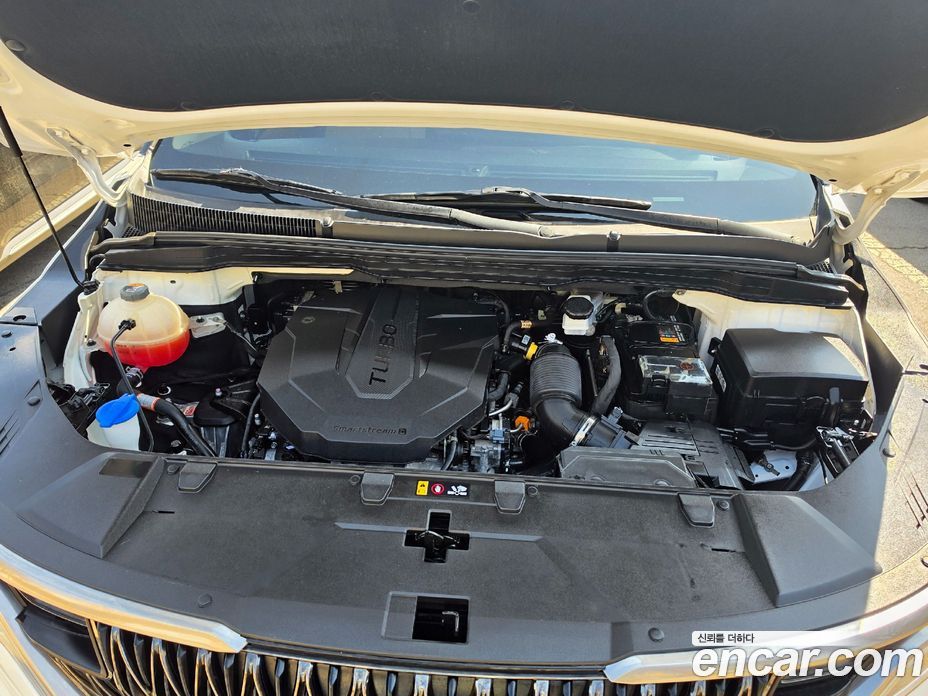 Kia Carnival 4th Gen фото 6