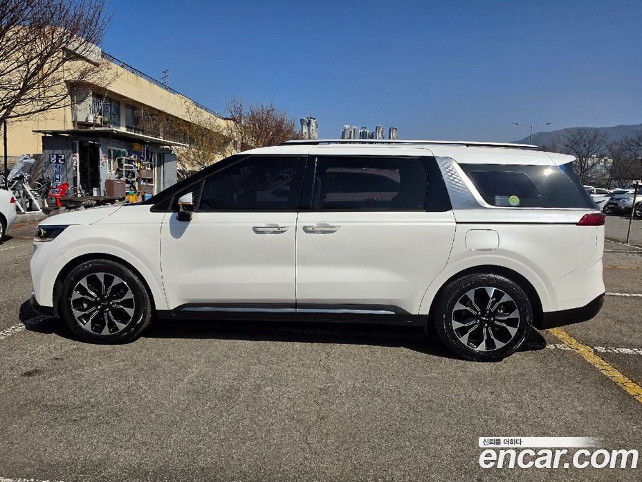 Kia Carnival 4th Gen фото 14