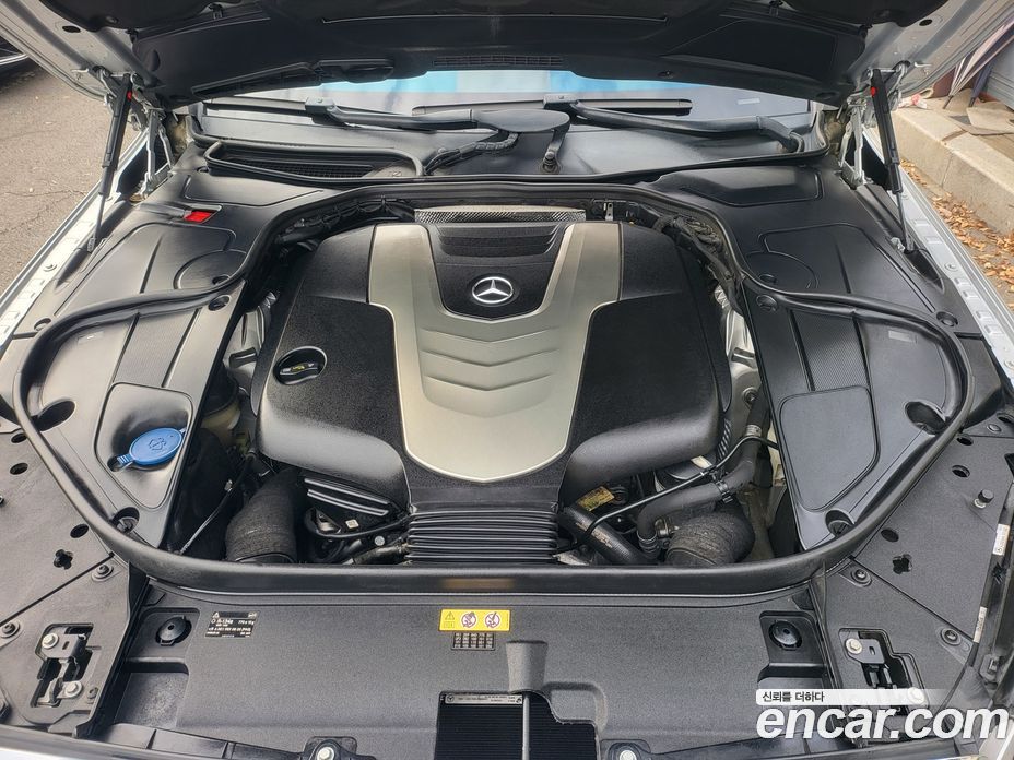 Mercedes-Benz S-Class W222 фото 6