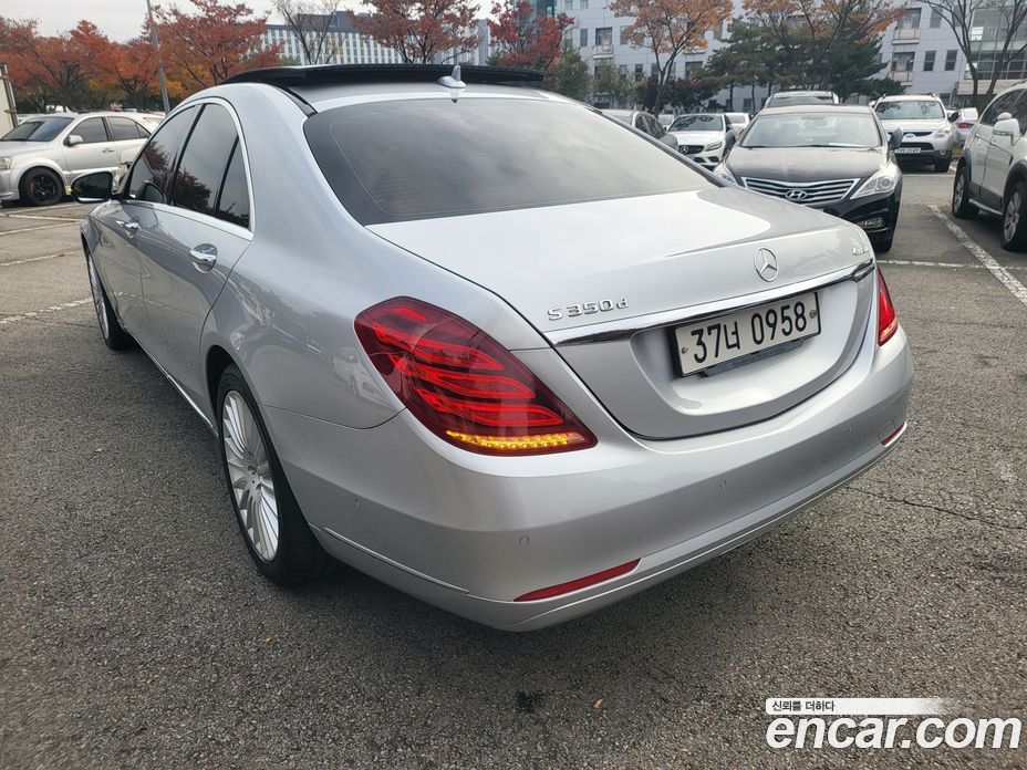 Mercedes-Benz S-Class W222 фото 13
