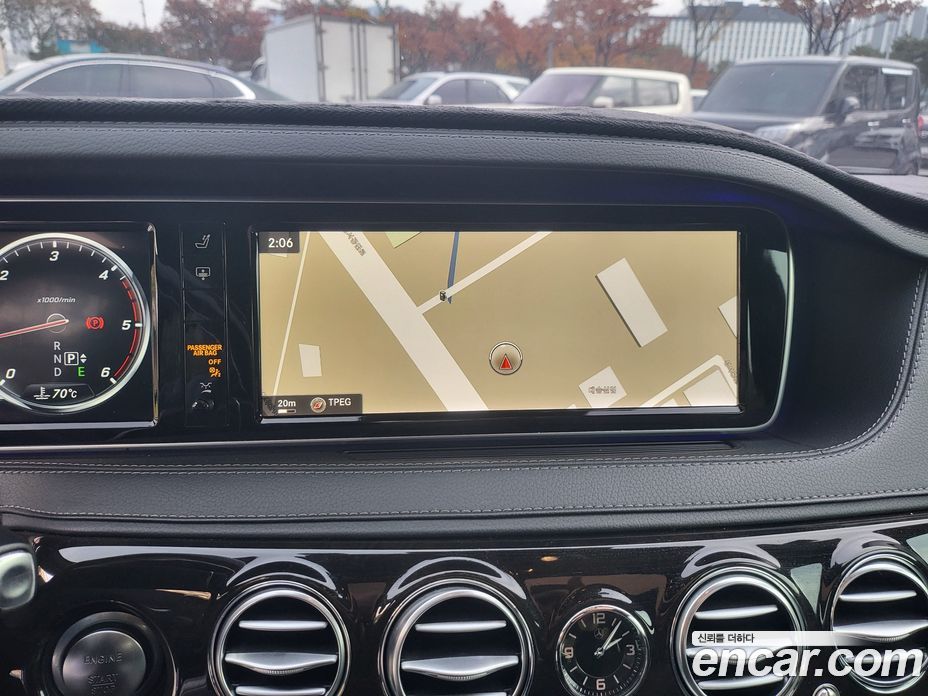 Mercedes-Benz S-Class W222 фото 16