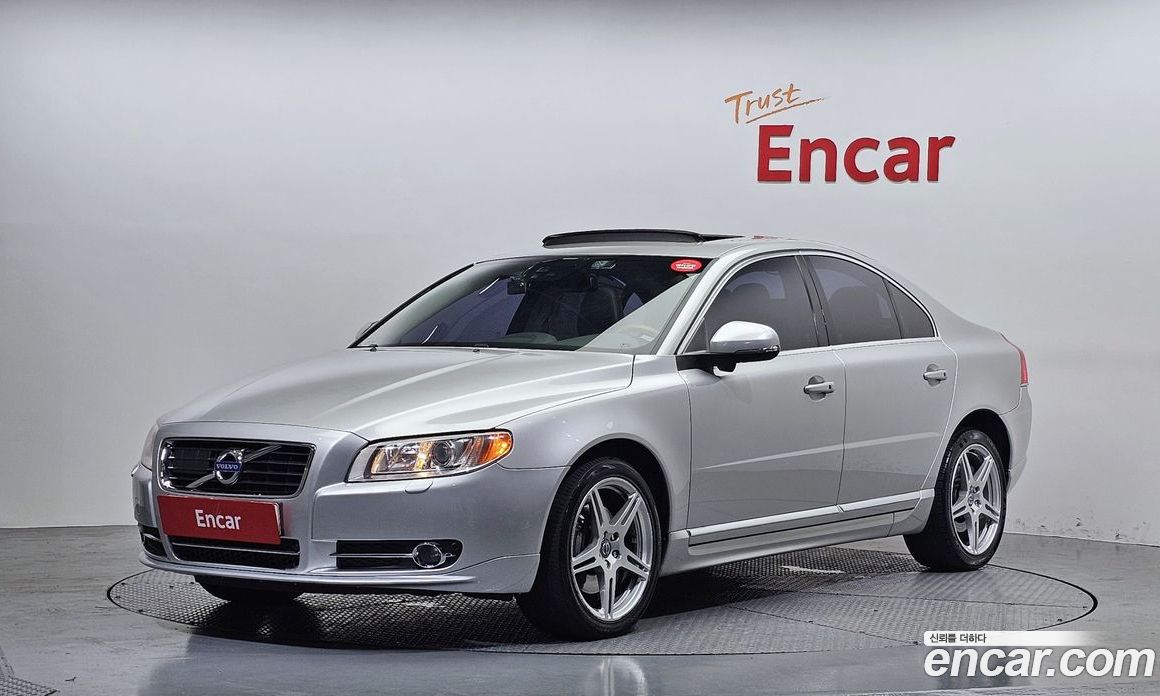 Volvo S80