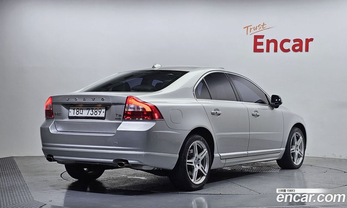 Volvo S80 фото 2