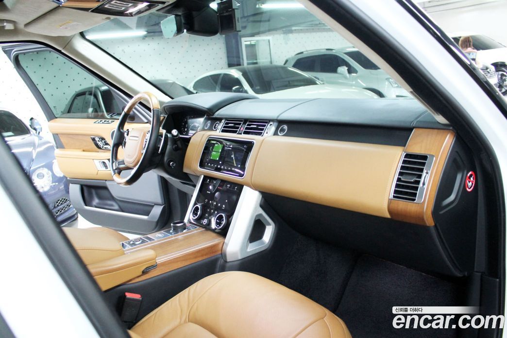 Land Rover Range Rover 4th Gen фото 10