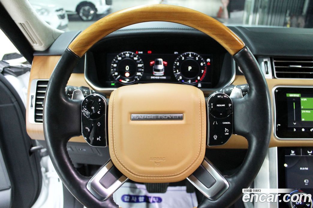 Land Rover Range Rover 4th Gen фото 12