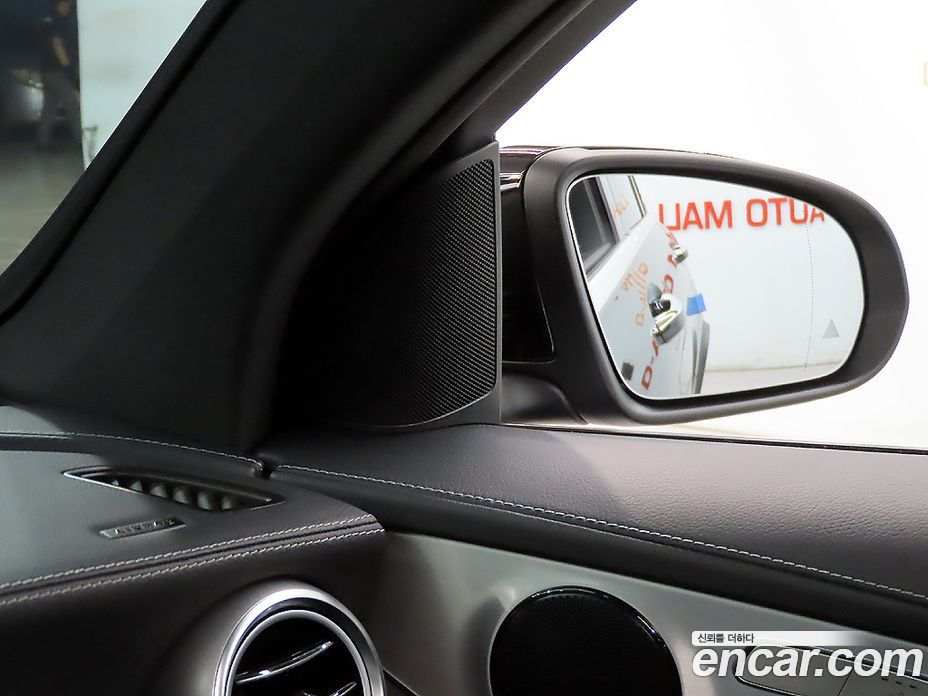 Mercedes-Benz GLC-Class X253 фото 16