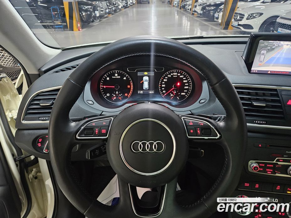 Audi Q3 фото 5