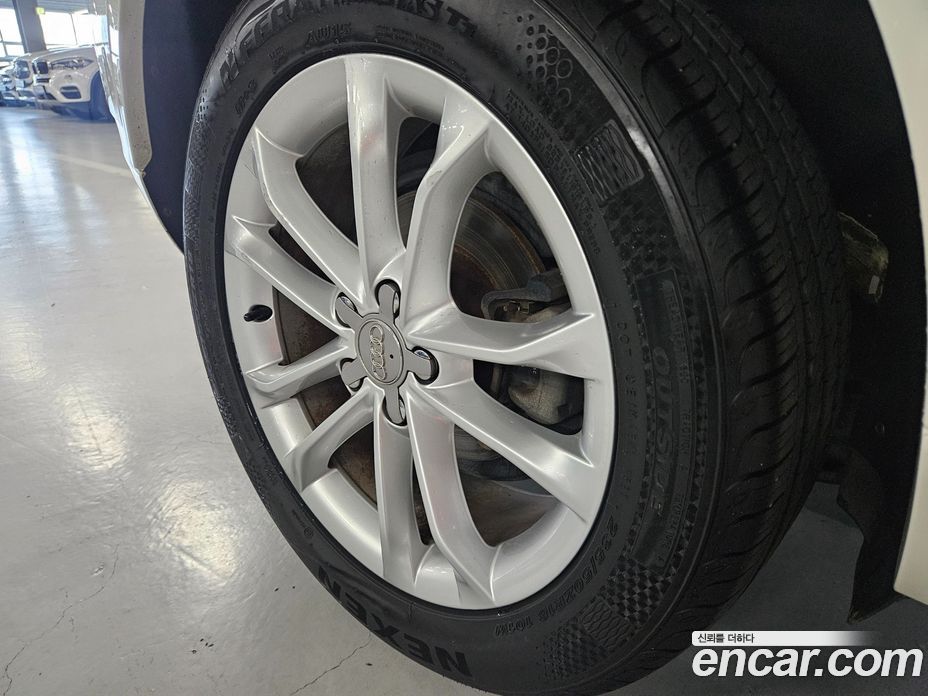 Audi Q3 фото 14
