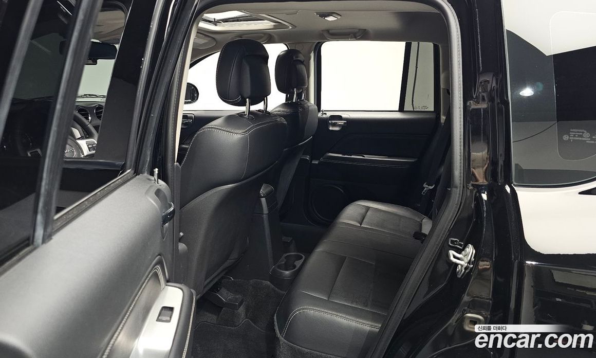 Jeep Compass фото 12