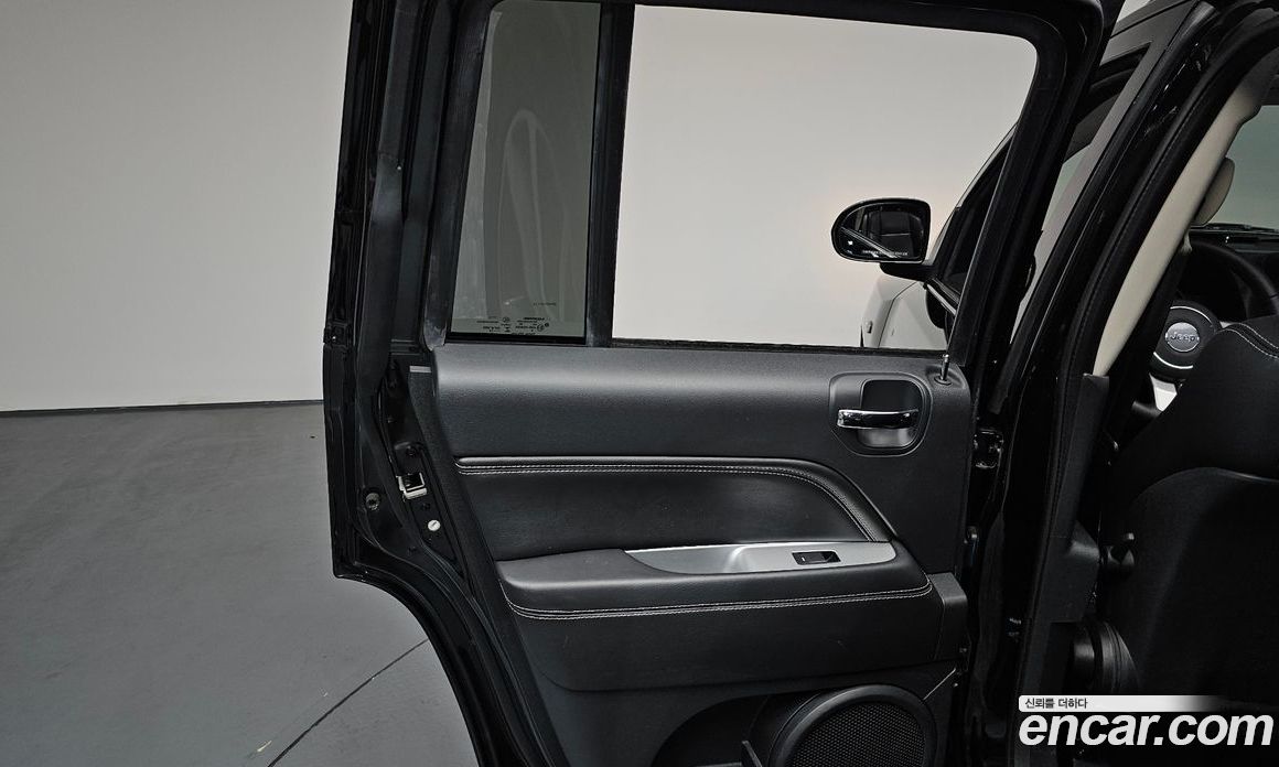 Jeep Compass фото 26