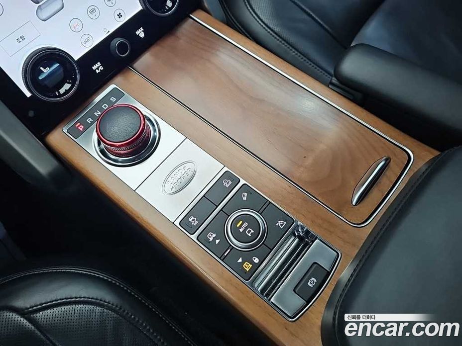 Land Rover Range Rover 4th Gen фото 8
