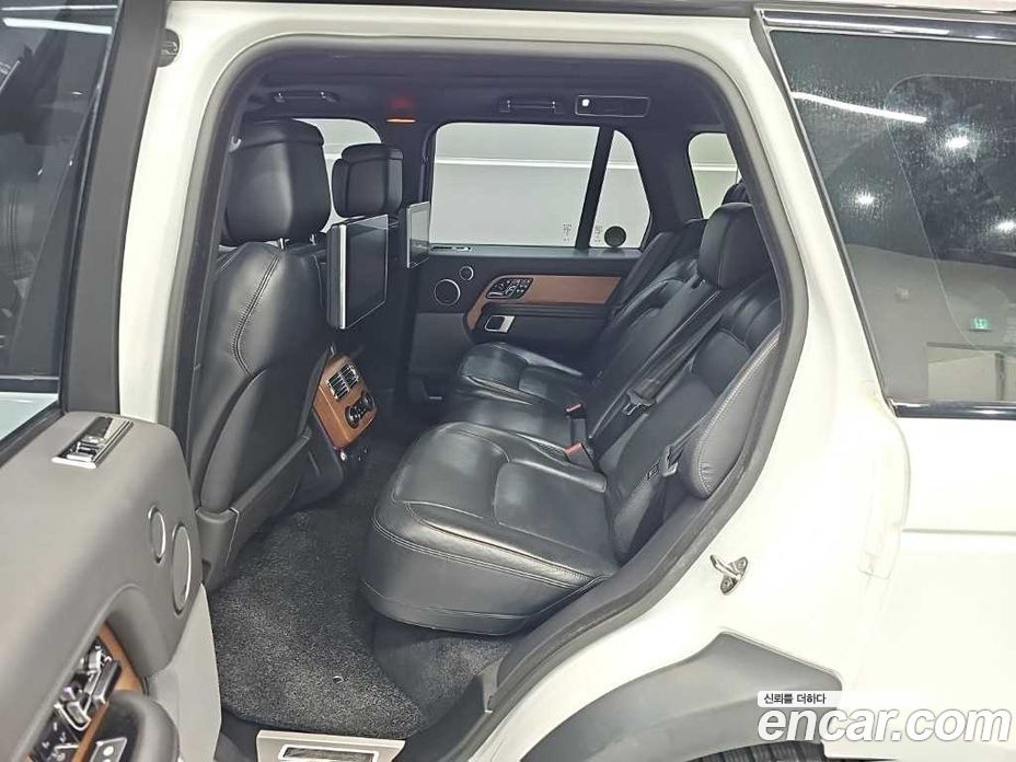 Land Rover Range Rover 4th Gen фото 12