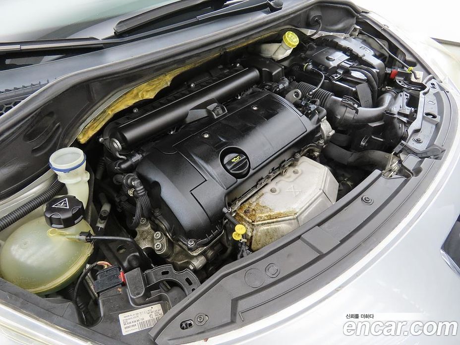 Peugeot 207CC фото 19