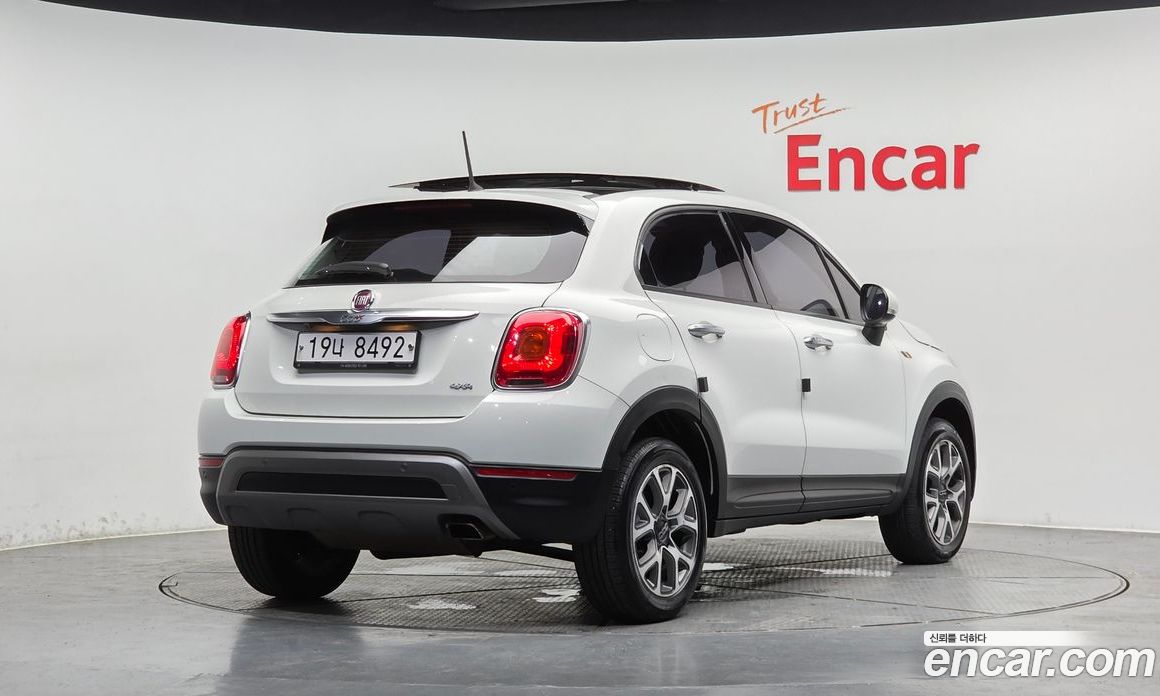 Fiat 500X фото 2