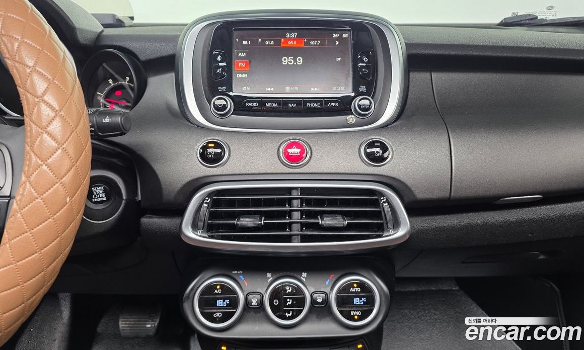 Fiat 500X фото 14