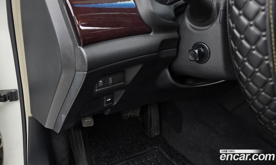 Infiniti M37 фото 17