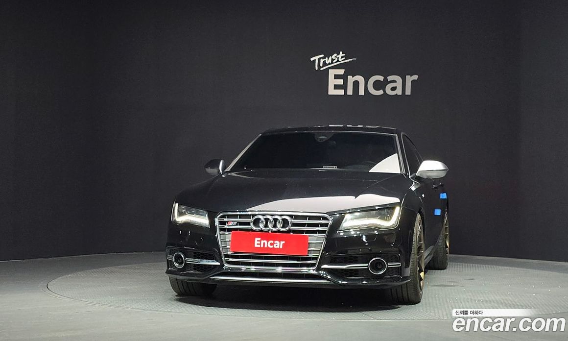 Audi S7 фото 3