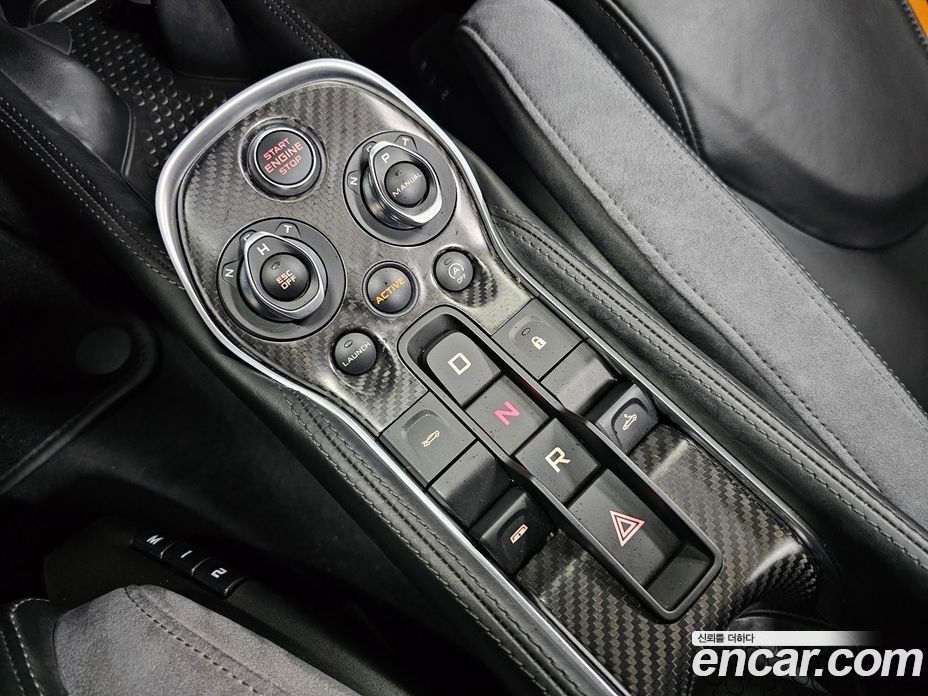 McLaren 570S фото 17