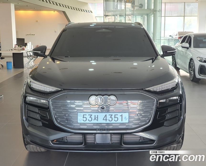 Audi Q6 e-tron (GF) фото 3