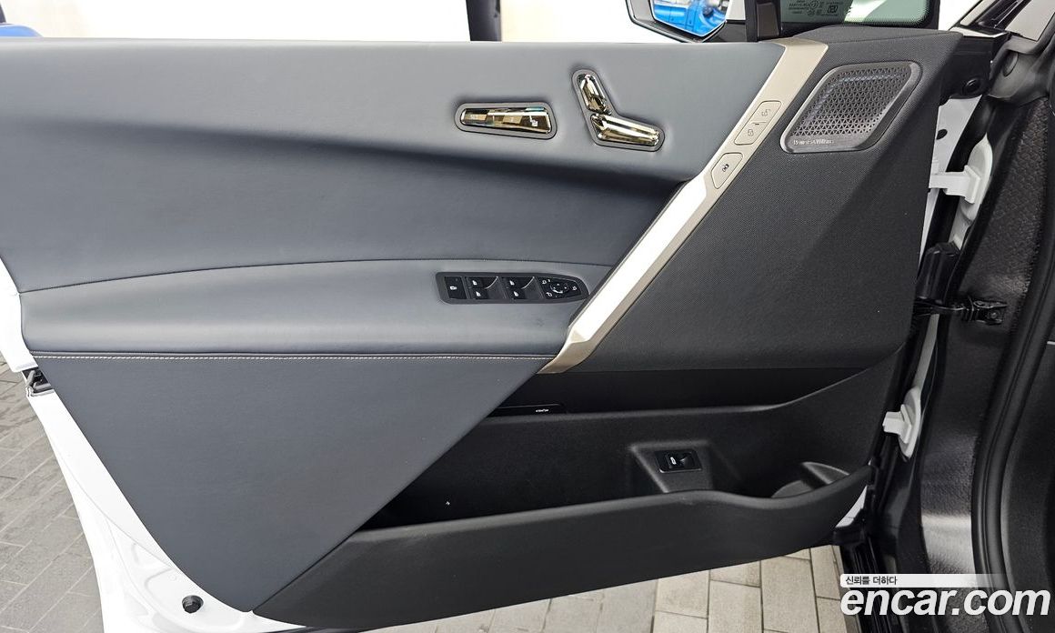 BMW iX фото 24