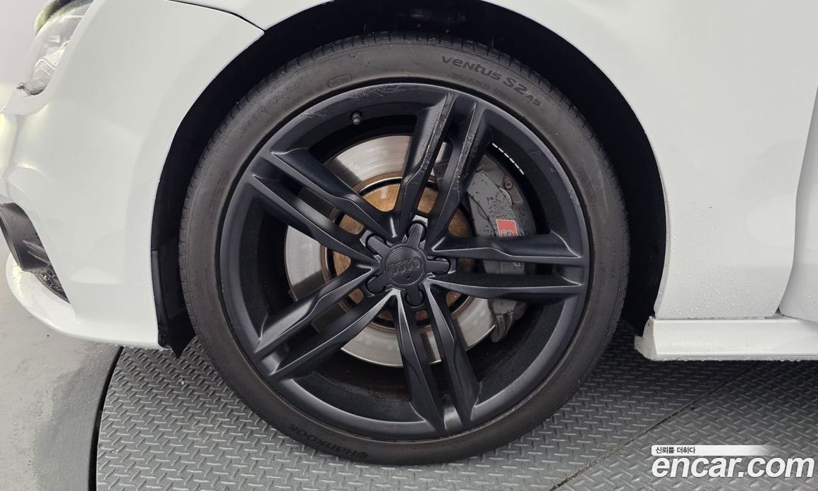 Audi S7 фото 5