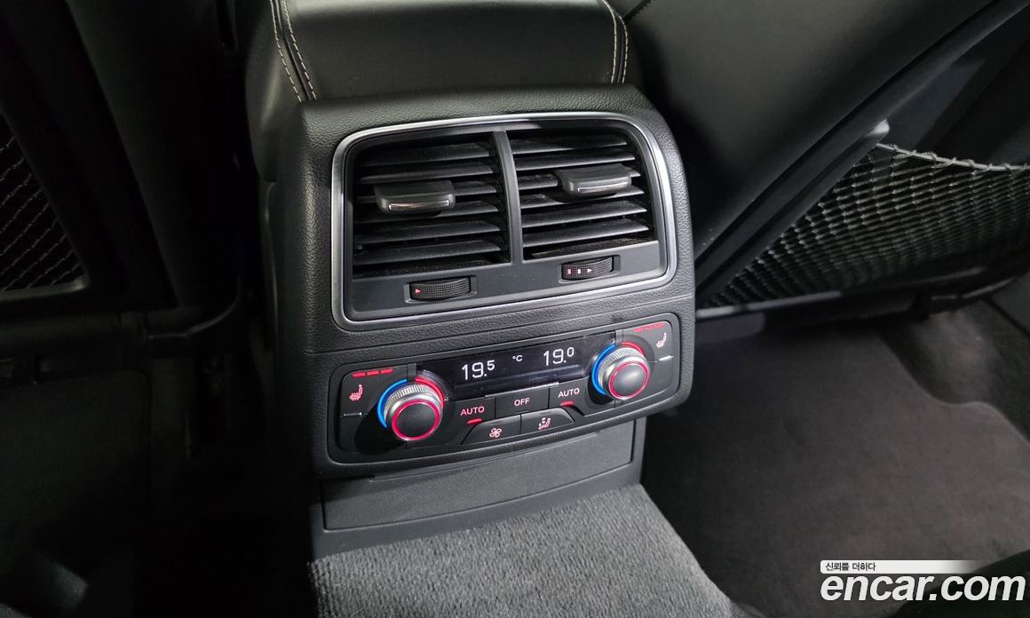 Audi S7 фото 19