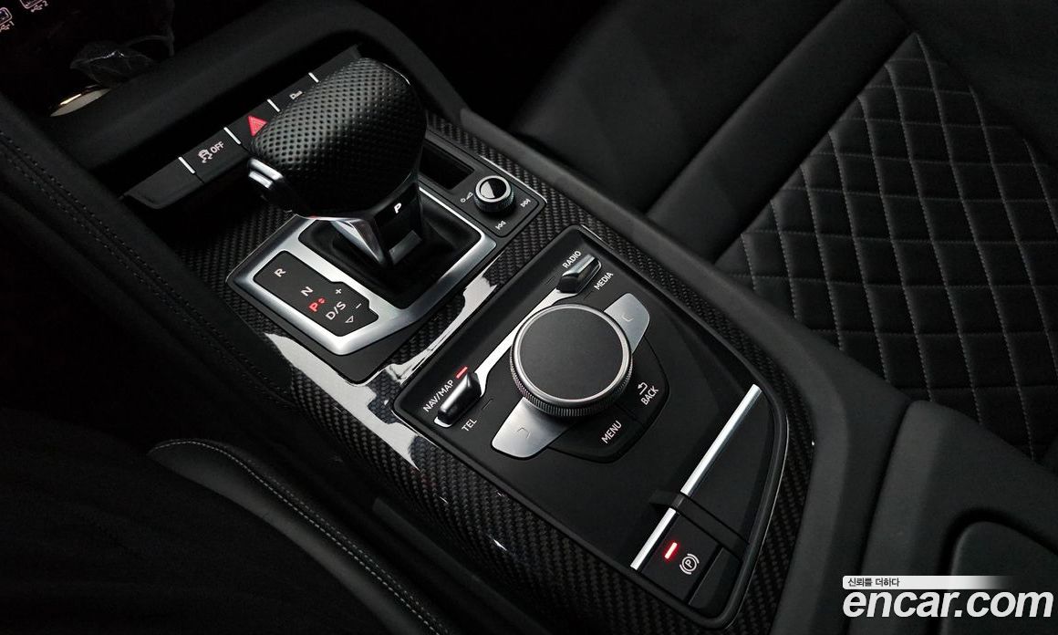 Audi R8 (4S) фото 9