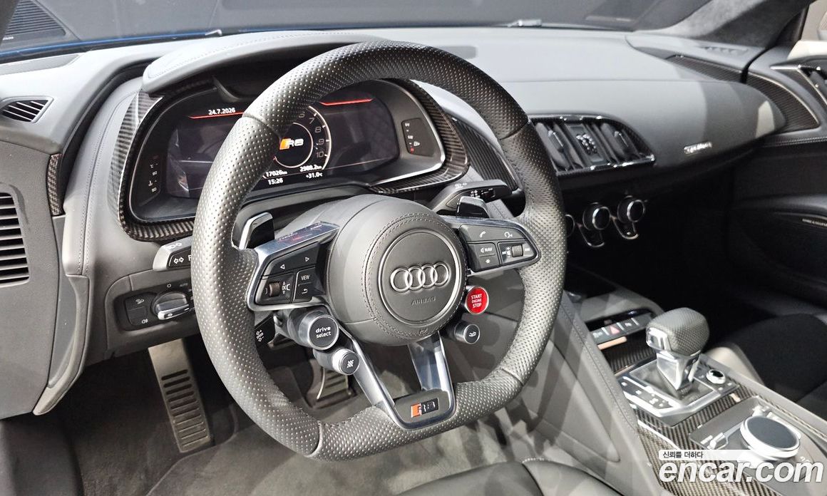 Audi R8 (4S) фото 12