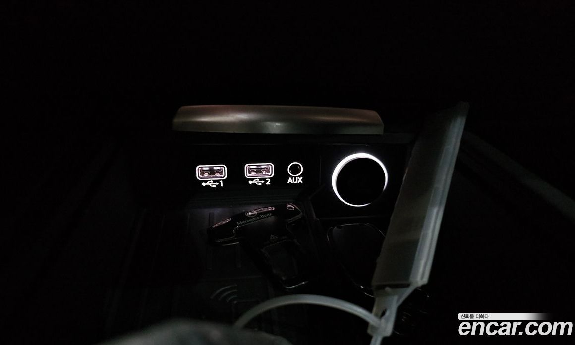 Audi R8 (4S) фото 26