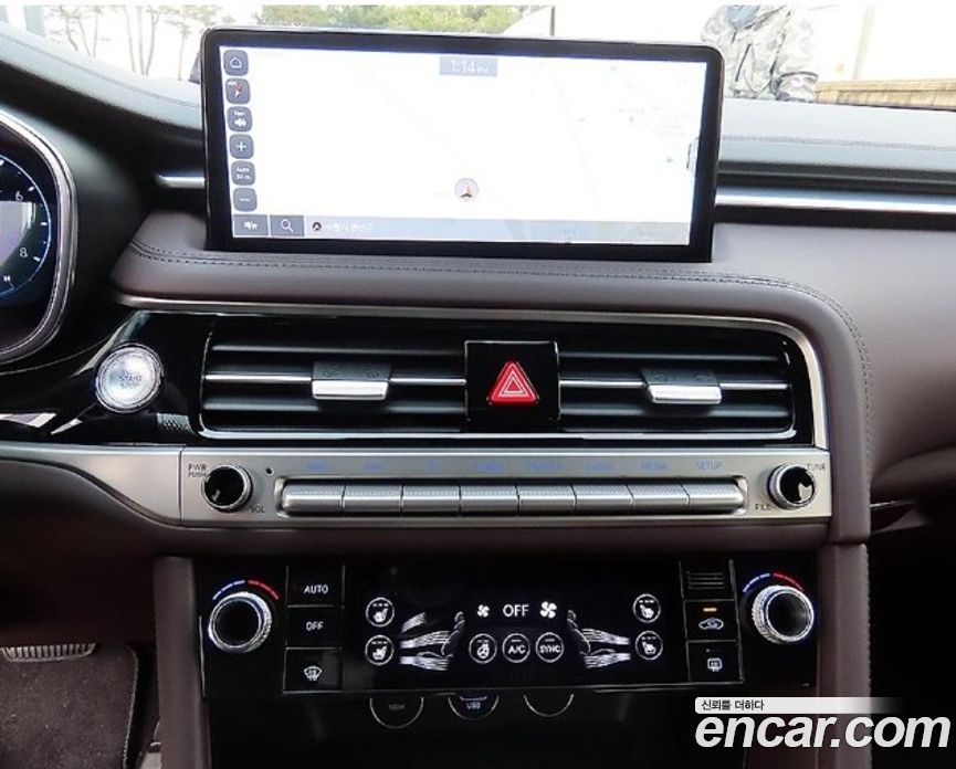 Genesis G70 Restyling фото 15