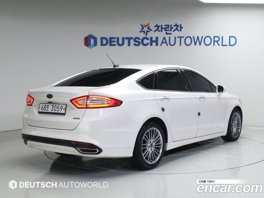 Ford Fusion фото 2
