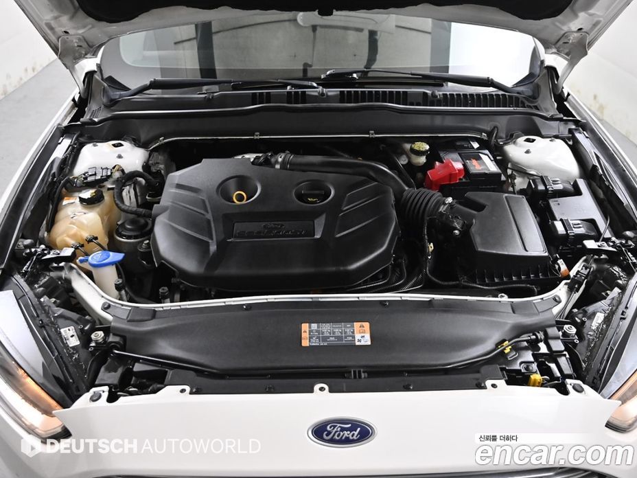 Ford Fusion фото 6