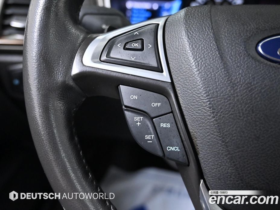 Ford Fusion фото 18