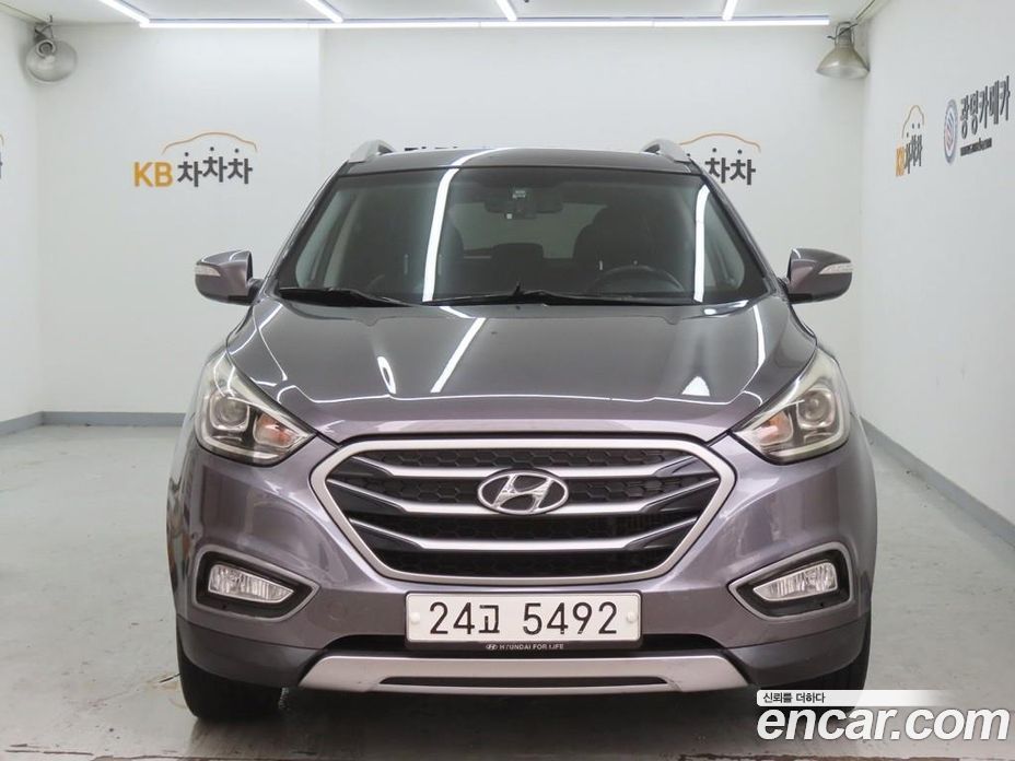 Hyundai Tucson ix Restyling фото 3