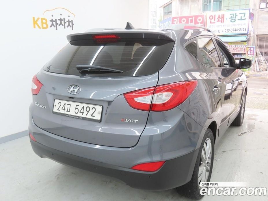 Hyundai Tucson ix Restyling фото 4
