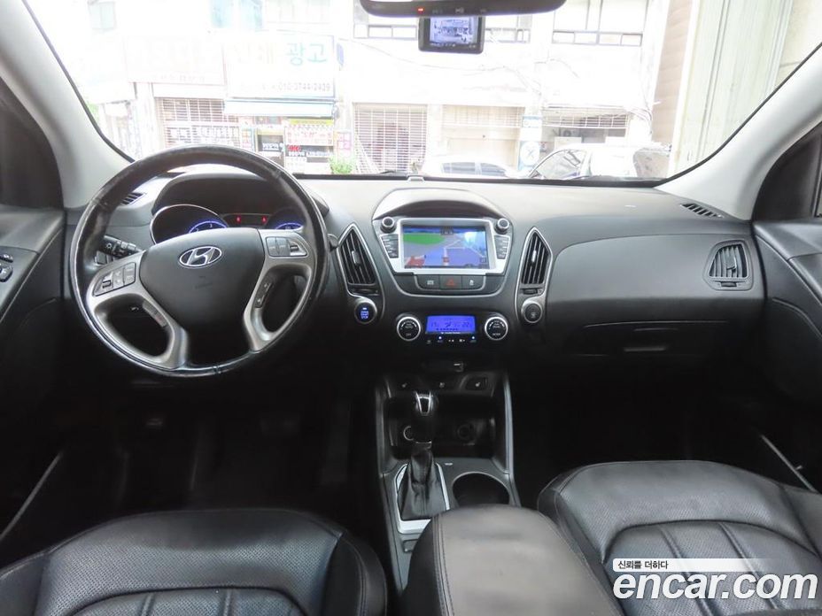 Hyundai Tucson ix Restyling фото 10