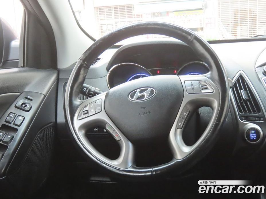 Hyundai Tucson ix Restyling фото 19