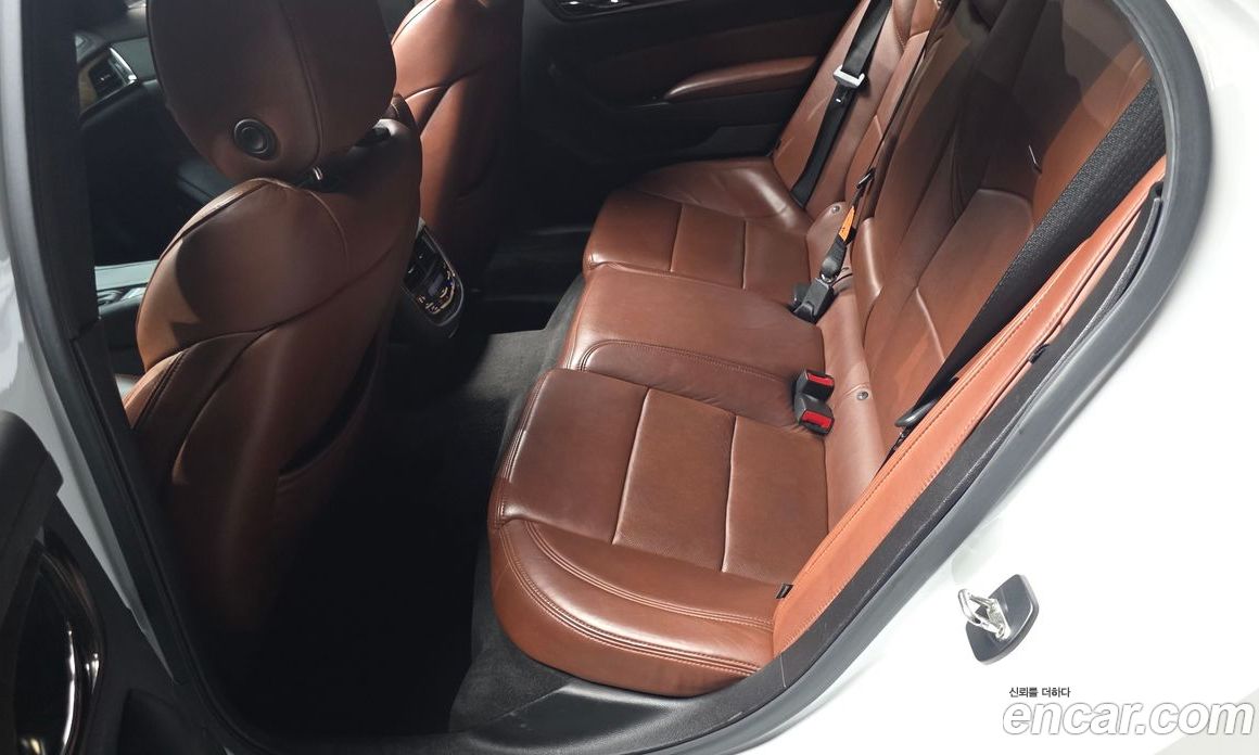 Cadillac CTS 3rd Gen фото 12