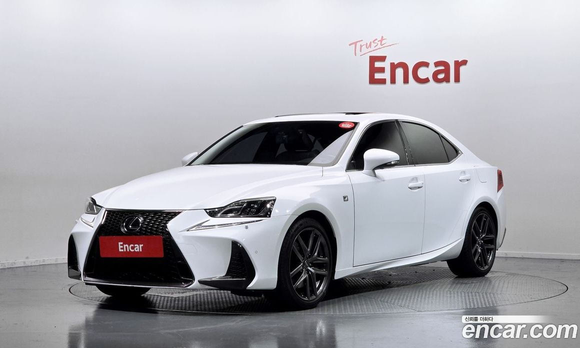 Lexus IS200t