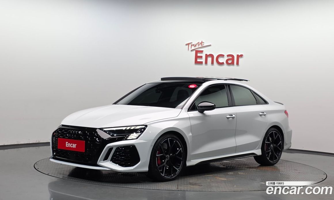 Audi RS3 (8Y)